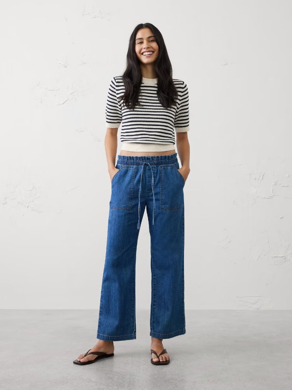 Banana Republic Straight-Leg Mid-Rise Relaxed Summerweight Pull-On